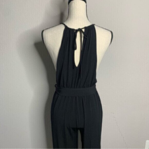 Hot Miami Styles Black Slit Hem Belted Harem Jumpsuit - Picture 9 of 13